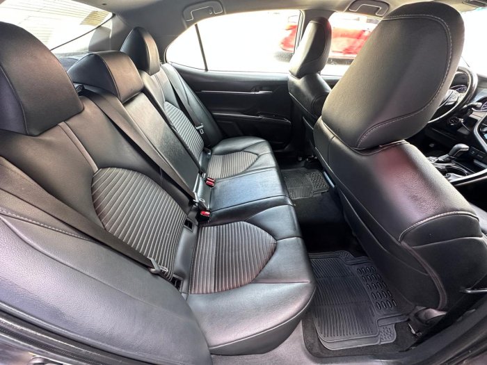 Foto 10 de 2019 Toyota CAMRY SE