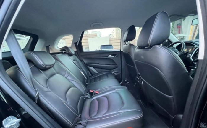 Foto 6 de 2023 CHEVROLET CAPTIVA