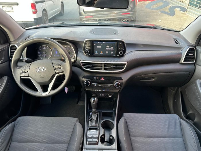 Foto 7 de 2020 HYUNDAI TUCSON SE