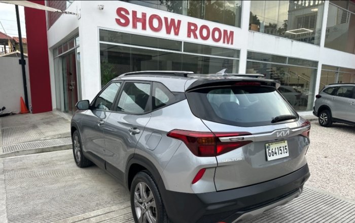 Foto 8 de 2023 KIA SELTOS EX