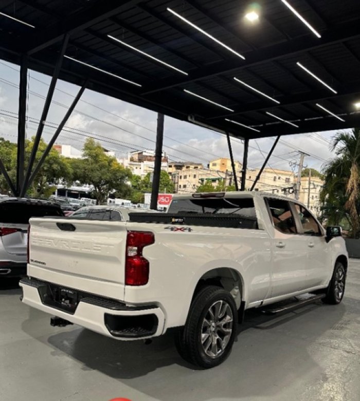 Foto 7 de 2019 CHEVROLET SILVERADO LTZ