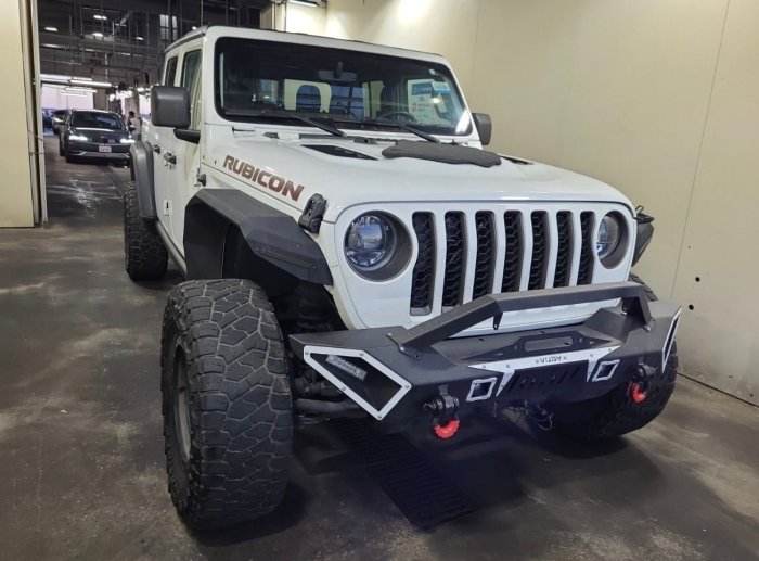 Foto 2 de 2023 JEEP GLADIATOR RUBICON