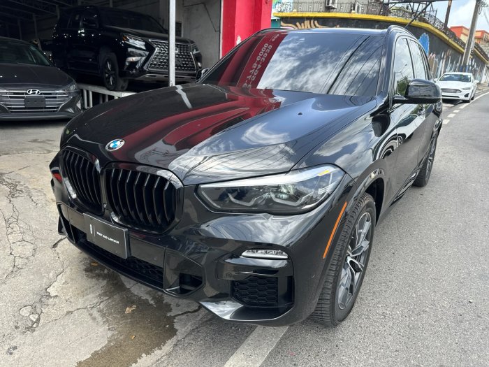 Foto 3 de 2020 BMW X 5 40I