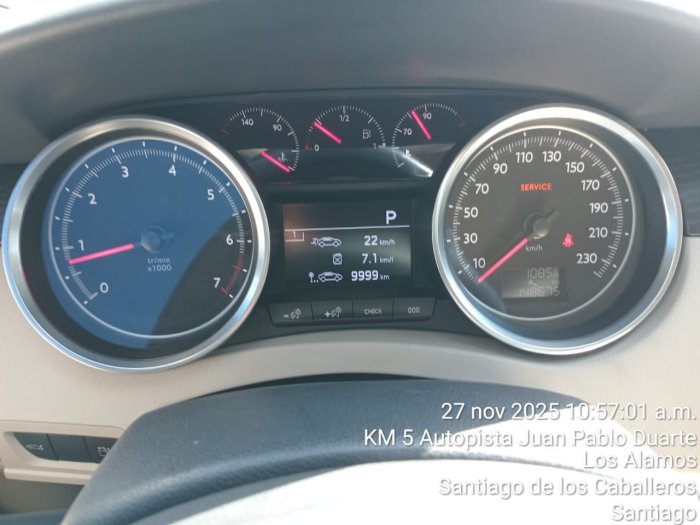Foto 2 de 2016 PEUGEOT 5008 ALLURE