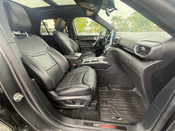 Foto 11 de 2020 FORD EXPLORER ST