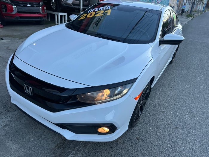 Foto 3 de 2021 Honda CIVIC SPORT