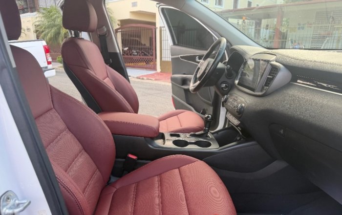 Foto 7 de 2018 KIA SORENTO