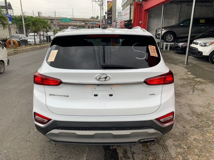Foto 5 de 2019 HYUNDAI SANTA FE SE