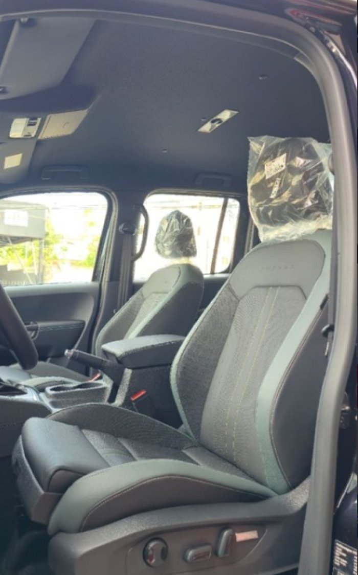 Foto 8 de 2025 VOLKSWAGEN AMAROK