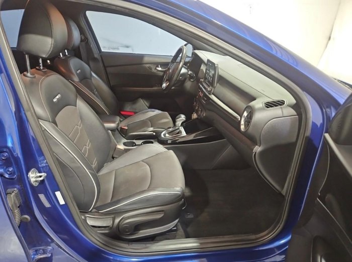 Foto 10 de 2021 KIA FORTE GT LINE