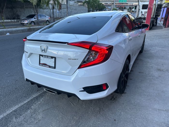 Foto 6 de 2021 Honda CIVIC SPORT