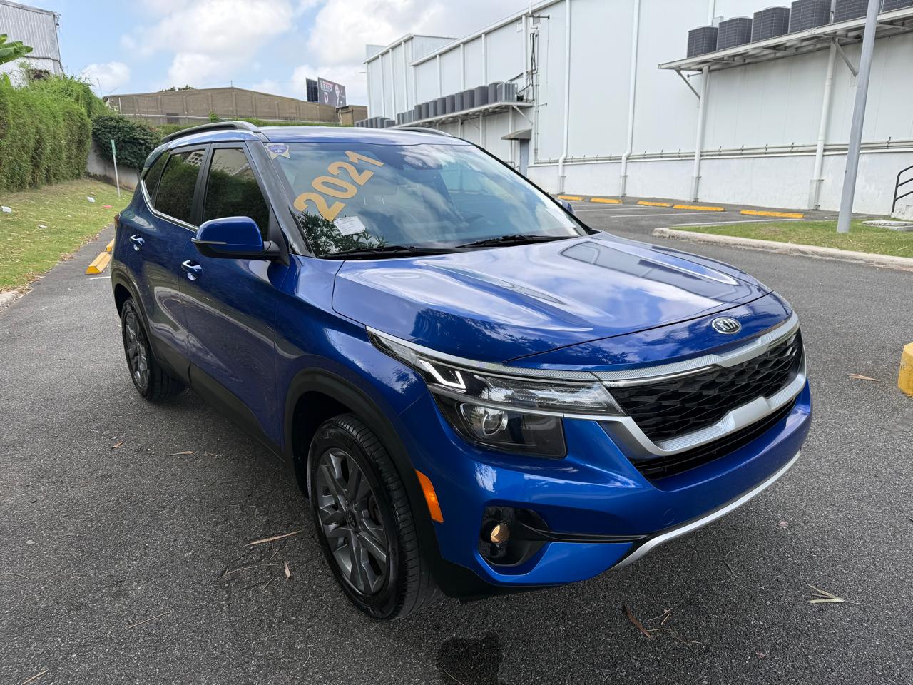 2021 KIA SELTOS S
