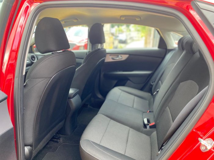 Foto 7 de 2023 KIA FORTE