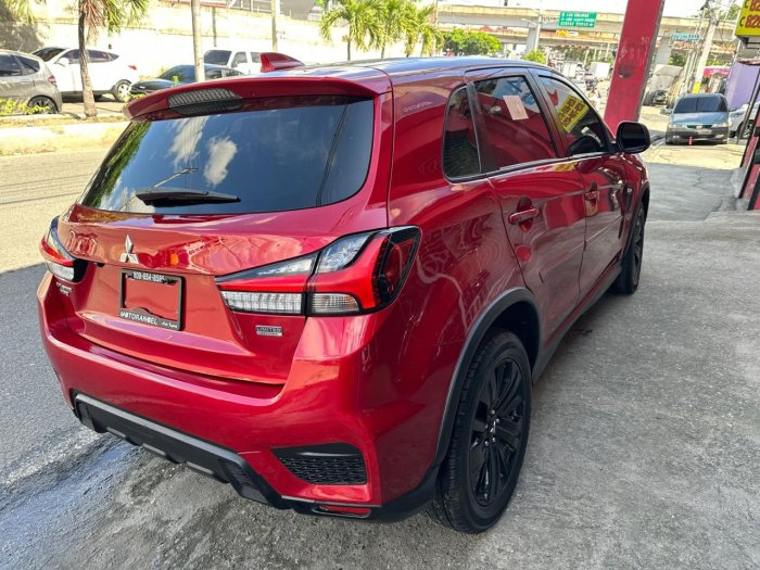 Foto 6 de 2021 MITSUBISHI OUTLANDER