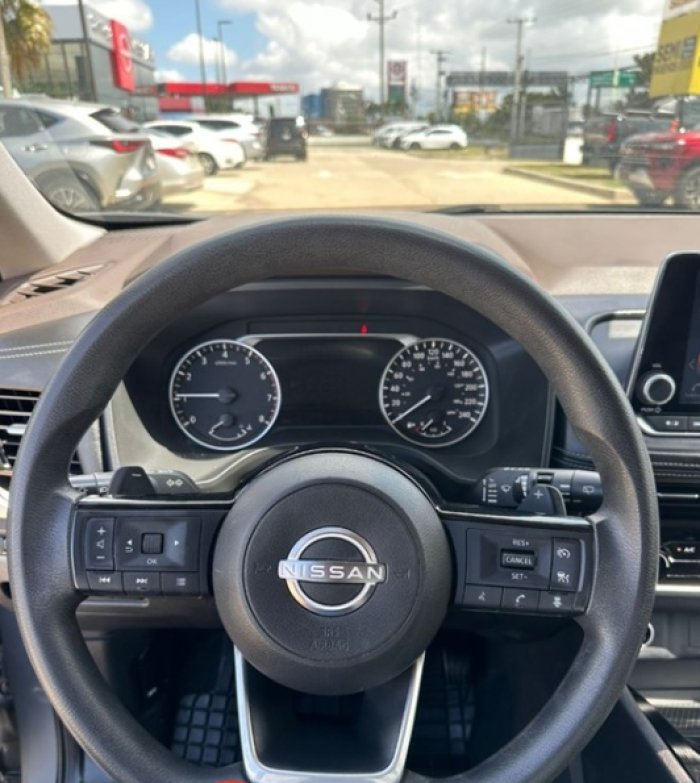 Foto 6 de 2023 NISSAN X-TRAIL SENSE