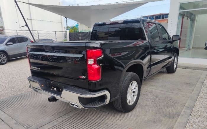 Foto 6 de 2020 CHEVROLET SILVERADO Z 71