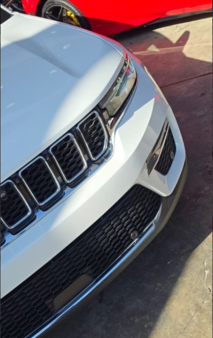Foto 12 de 2023 JEEP GRAND CHEROKEE LIMITED