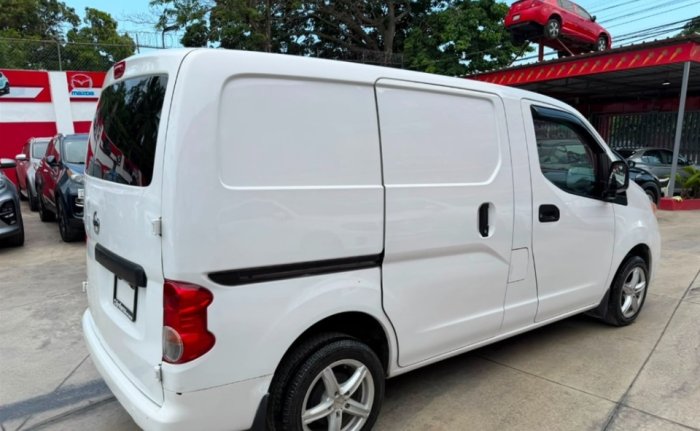 Foto 6 de 2020 NISSAN NV200