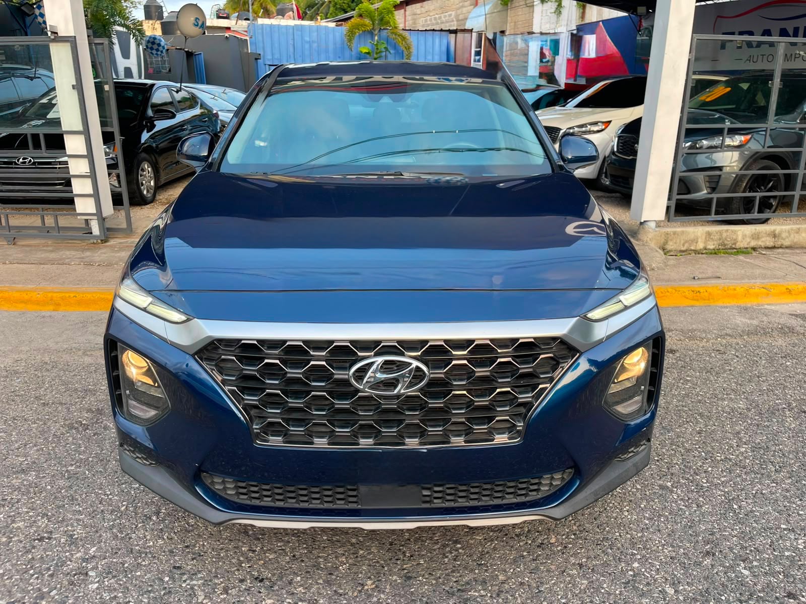 2020 HYUNDAI SANTA FE SE