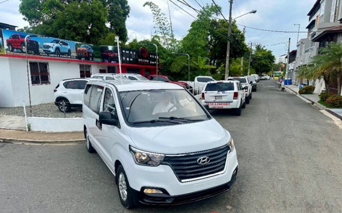 Foto 3 de 2020 HYUNDAI H1