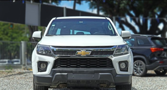Foto 2 de 2023 CHEVROLET COLORADO LT 4X4