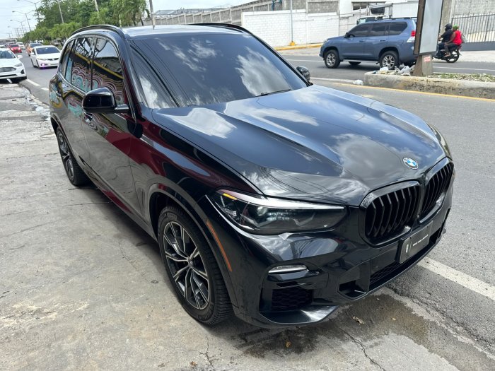 2020 BMW X 5 40I