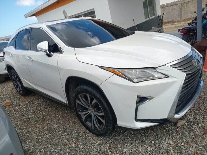 Foto 4 de 2017 LEXUS RX350