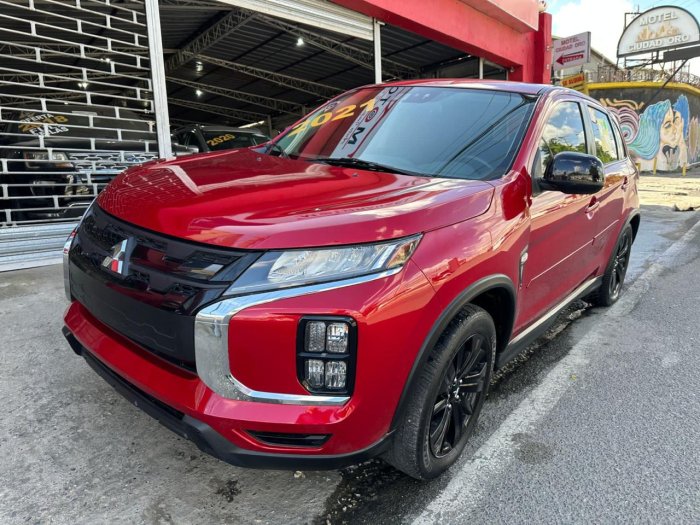 Foto 3 de 2021 MITSUBISHI OUTLANDER