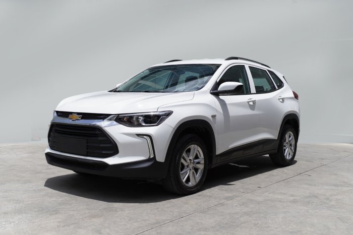 2023 CHEVROLET TRACKER