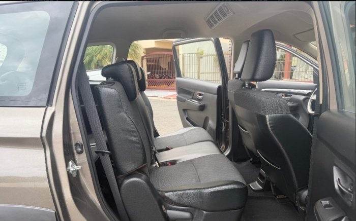 Foto 8 de 2024 SUZUKI XL7