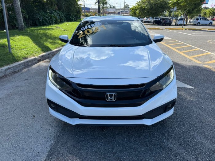 Foto 2 de 2021 Honda CIVIC SPORT