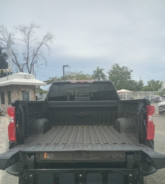 Foto 12 de 2025 CHEVROLET SILVERADO HIGH COUNTRY DURAMAX