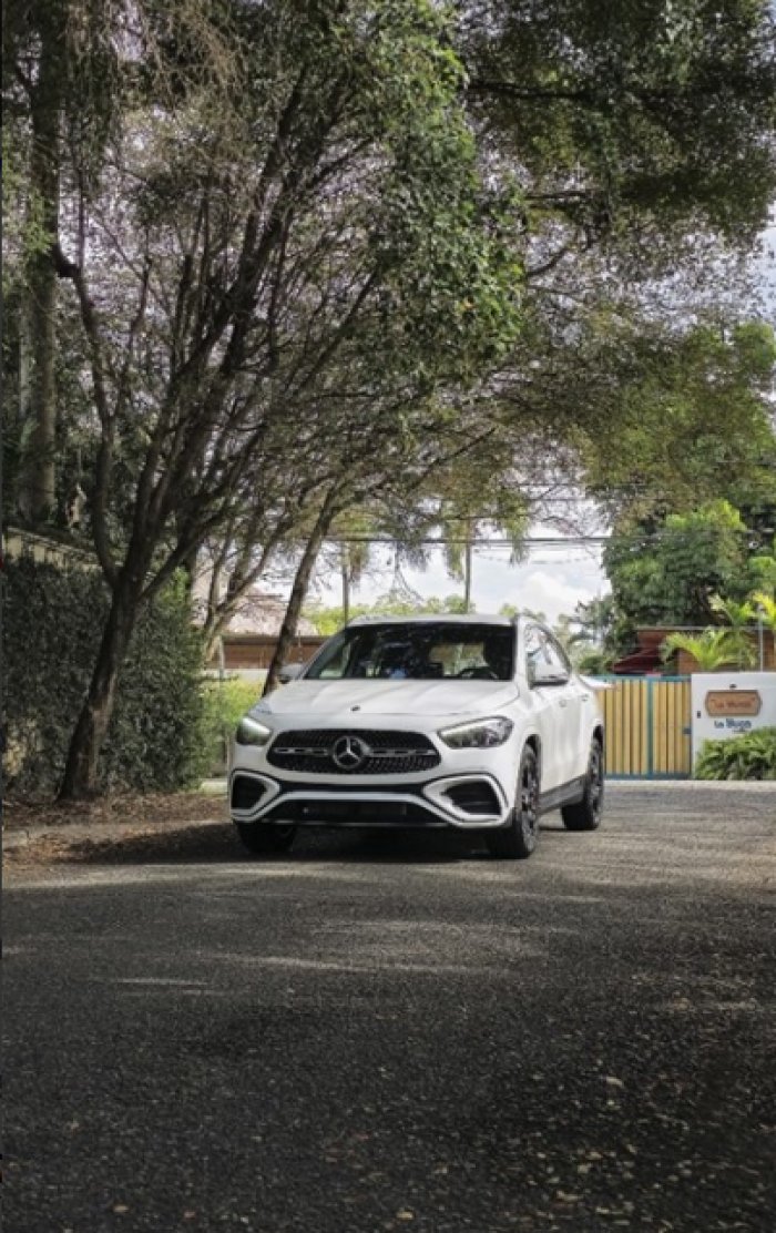 2025 MERCEDES-BENZ CLASE GLA 200 AMG LINE