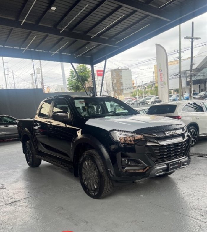 Foto 3 de 2027 ISUZU D-MAX