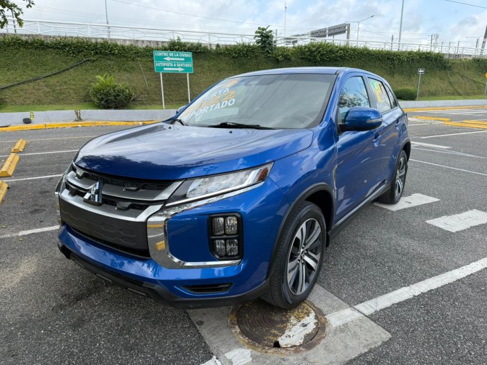 Foto 4 de 2022 MITSUBISHI OUTLANDER SPORT SE