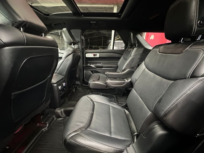 Foto 11 de 2020 FORD EXPLORER ST