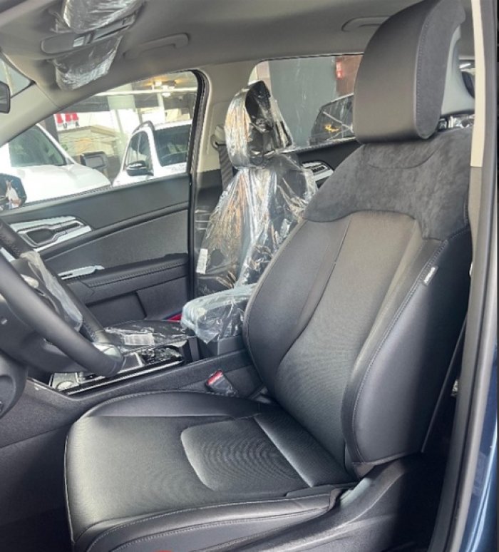 Foto 5 de 2025 KIA SPORTAGE LUXURY