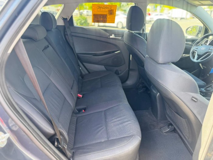 Foto 11 de 2020 HYUNDAI TUCSON SE