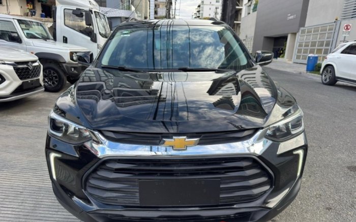 Foto 2 de 2023 CHEVROLET TRACKER LS