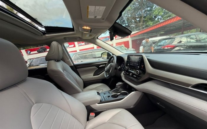 Foto 4 de 2020 Toyota HIGHLANDER