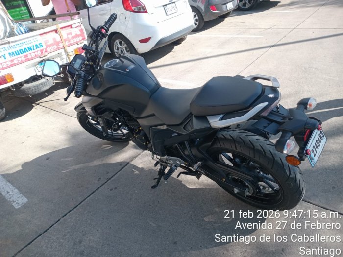 Foto 4 de 2023 YAMAHA FZ 250