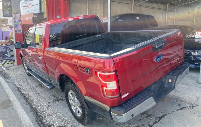 Foto 4 de 2020 FORD F 150 XLT