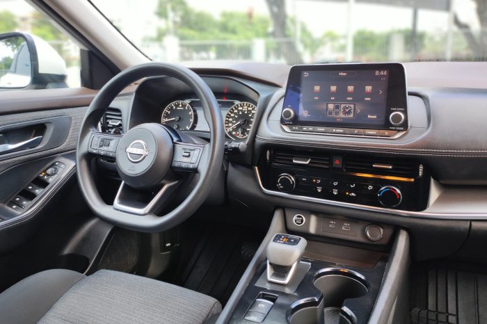 Foto 7 de 2023 NISSAN X TRAIL