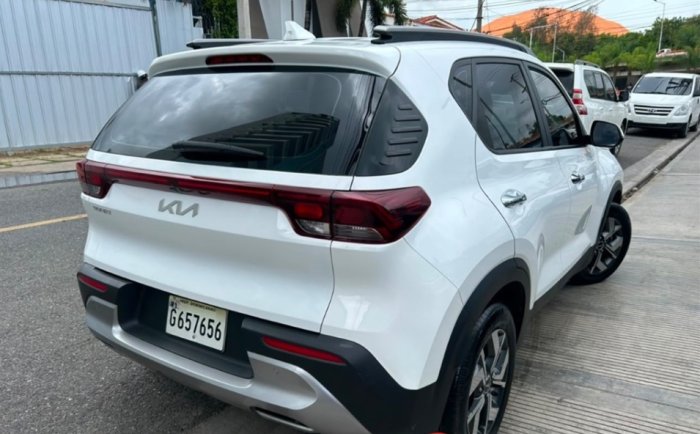 Foto 9 de 2023 KIA SONET