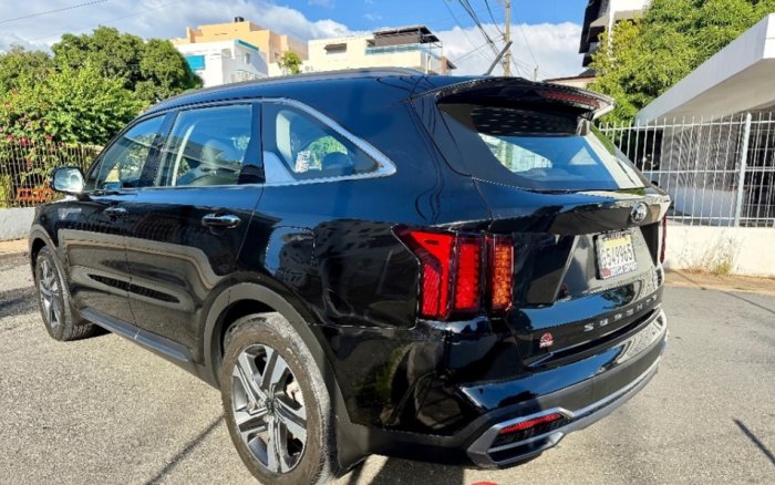 Foto 11 de 2021 KIA SORENTO