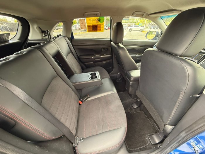 Foto 11 de 2022 MITSUBISHI OUTLANDER SPORT SE