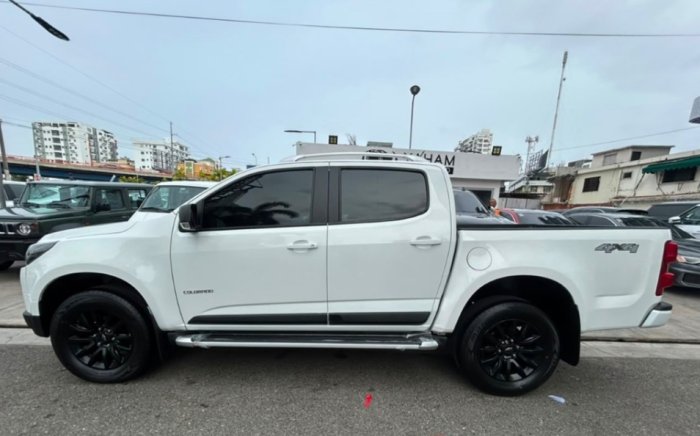 Foto 10 de 2024 CHEVROLET COLORADO LT