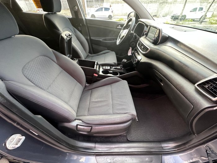 Foto 9 de 2020 HYUNDAI TUCSON SE