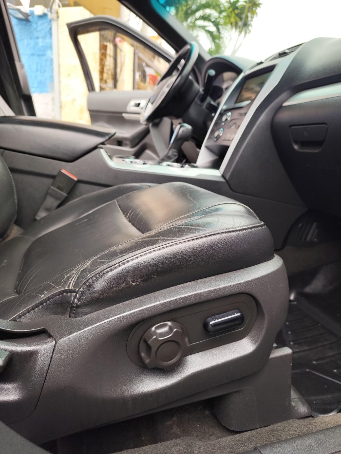 Foto 8 de 2015 FORD EXPLORER