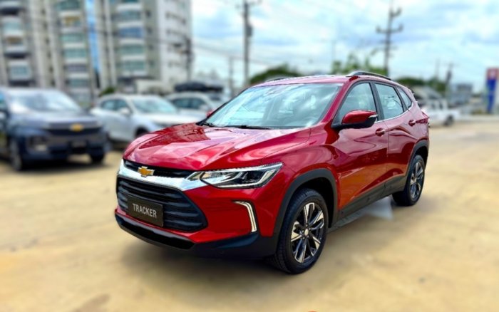 2025 CHEVROLET TRACKER PREMIER
